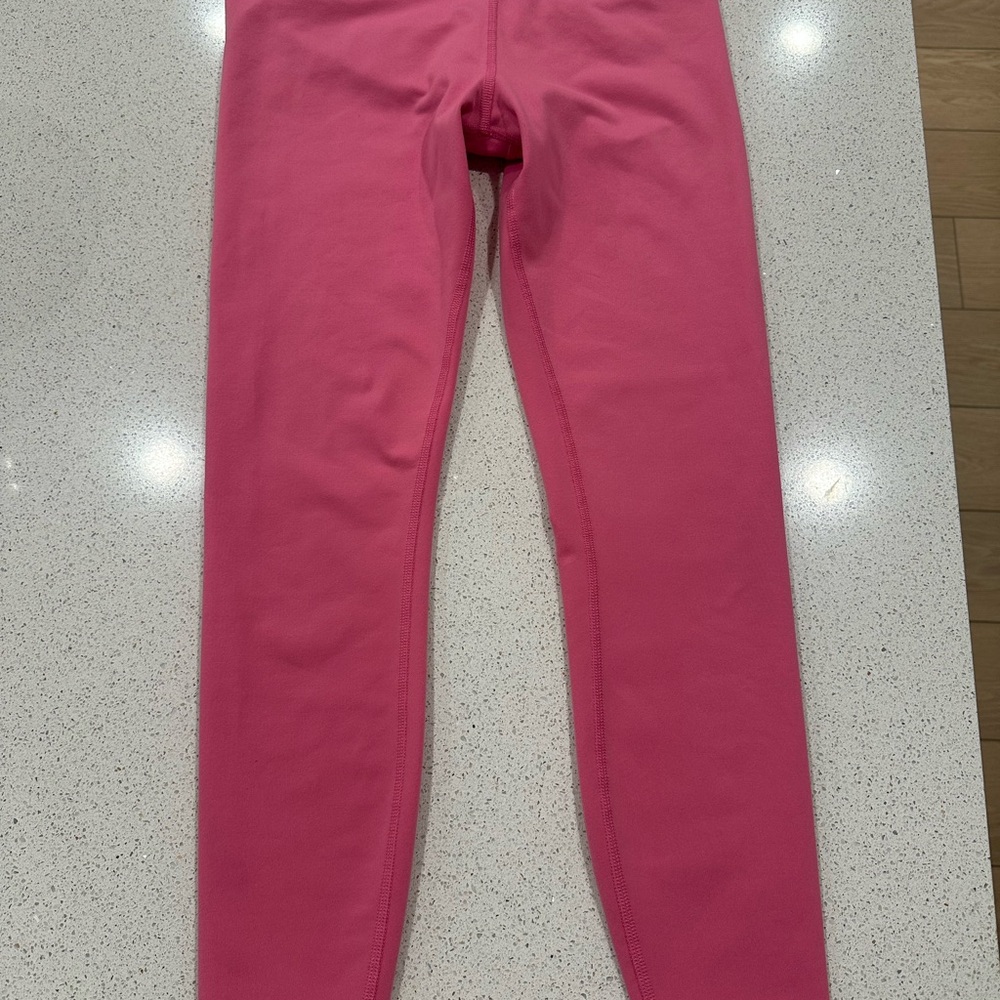 ALO Yoga 7/8 High Waist Airlift Legging - Paradise Pink color / X-Small. - Picture 8 of 8